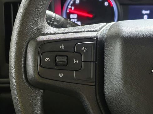 Used 2023 Chevrolet Silverado 1500 Custom image 30