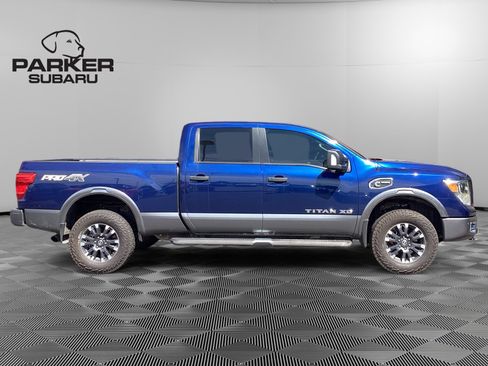 Used 2017 Nissan Titan PRO-4X w/ Pro-4x Convenience Package AWD/4WD image 6