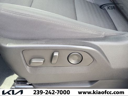 Used 2023 Chevrolet Tahoe LS RWD image 22