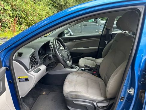 Used 2017 Hyundai Elantra SE FWD image 13