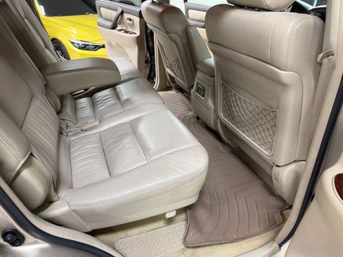 Used 2006 Toyota Land Cruiser image 28