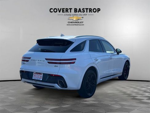 Used 2023 Genesis GV70 2.5T w/ Select Package image 6