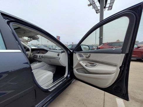 Used 2014 Mercedes-Benz S 550 Sedan image 46