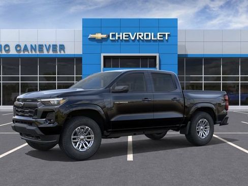 New 2026 Chevrolet Colorado LT w/ LT Convenience Package AWD/4WD image 3
