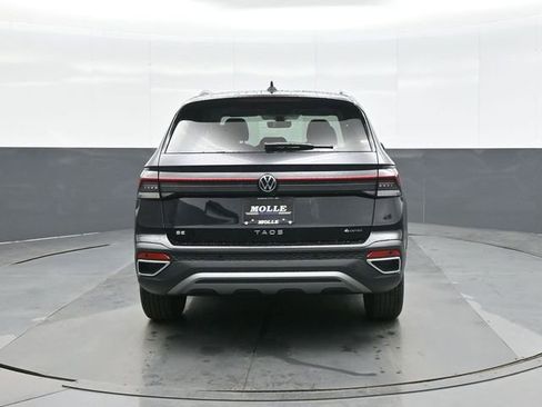 New 2026 Volkswagen Taos SE AWD/4WD image 6
