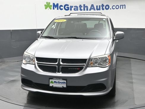 Used 2014 Dodge Grand Caravan SXT FWD image 22