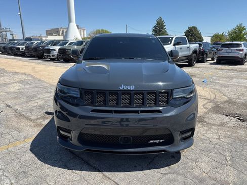 Used 2017 Jeep Grand Cherokee SRT AWD/4WD image 2