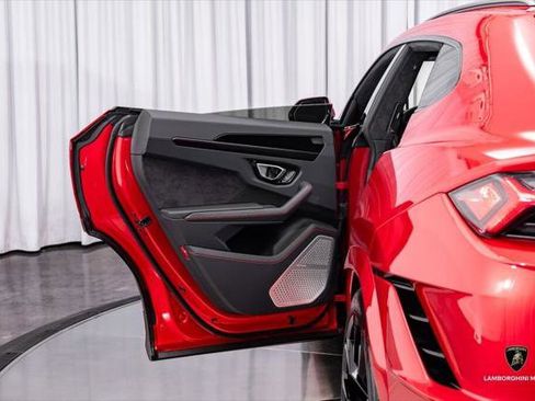 Used 2024 Lamborghini Urus S image 50