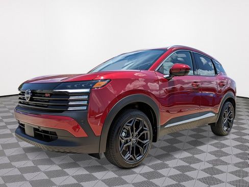 New 2026 Nissan Kicks SR image 8