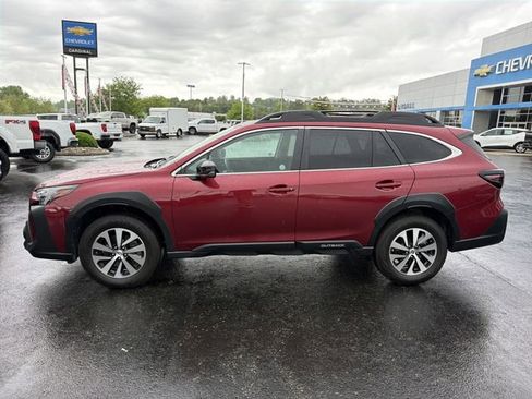Used 2025 Subaru Outback Premium w/ Popular Package #1A AWD/4WD image 8