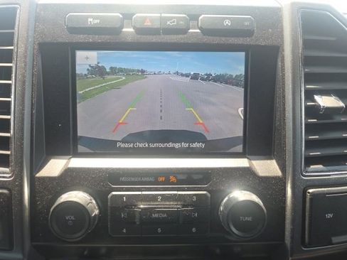 Used 2020 Ford F150 XLT w/ Equipment Group 302A Luxury AWD/4WD image 26