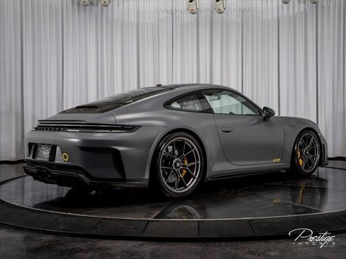 Used 2026 Porsche 911 GT3 RWD image 17