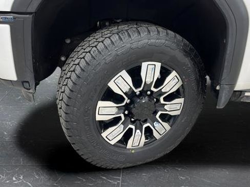 Used 2024 GMC Sierra 2500 Denali w/ Denali Reserve Package AWD/4WD image 39
