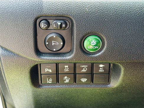 Used 2024 Honda Ridgeline Black Edition image 15