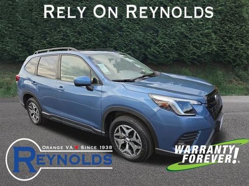 Used 2023 Subaru Forester Premium AWD/4WD image 1
