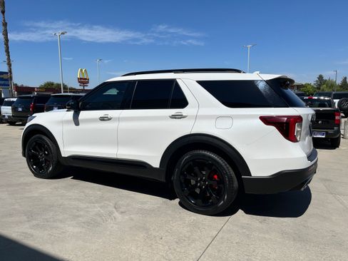 Used 2020 Ford Explorer ST w/ ST Street Pack AWD/4WD image 3