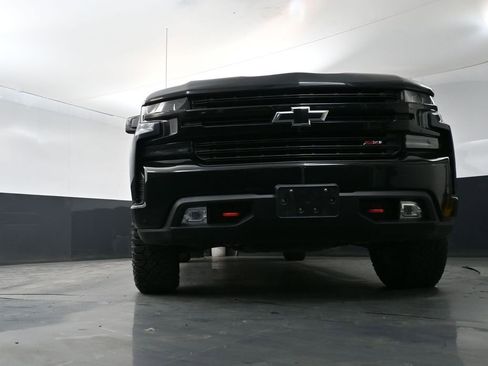 Used 2021 Chevrolet Silverado 1500 LT Trail Boss w/ Convenience Package II AWD/4WD image 19