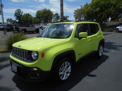 Used 2018 Jeep Renegade Latitude w/ Popular Equipment Group