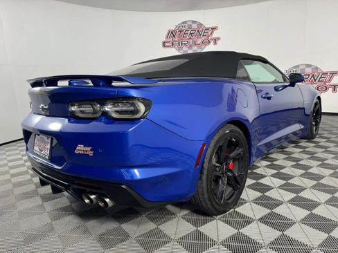 Used 2021 Chevrolet Camaro SS RWD image 34