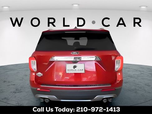 Used 2023 Ford Explorer King Ranch w/ Technology Package image 6