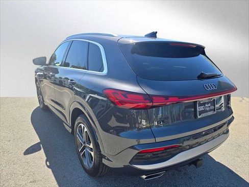 New 2025 Audi Q5 Prestige image 5