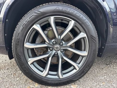 Used 2017 Volvo XC90 T6 Momentum w/ Vision Package AWD/4WD image 27
