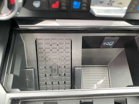 Used 2025 Ford F450 Platinum w/ Platinum Plus Package AWD/4WD image 29