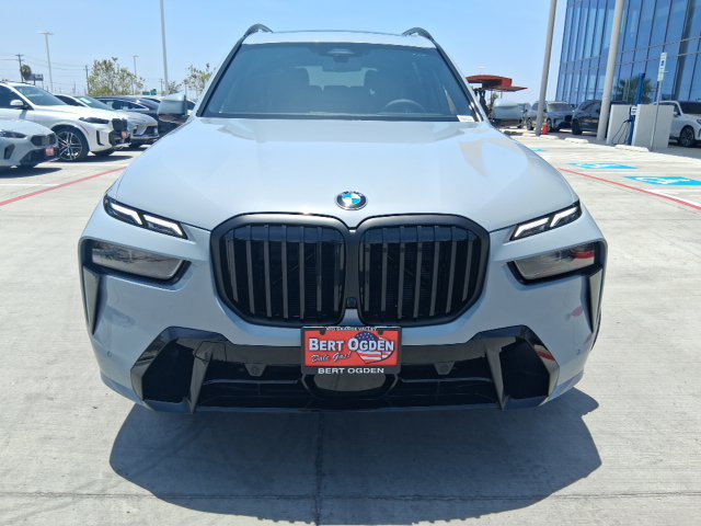 New 2027 BMW X7 xDrive40i w/ Executive Package AWD/4WD image 2