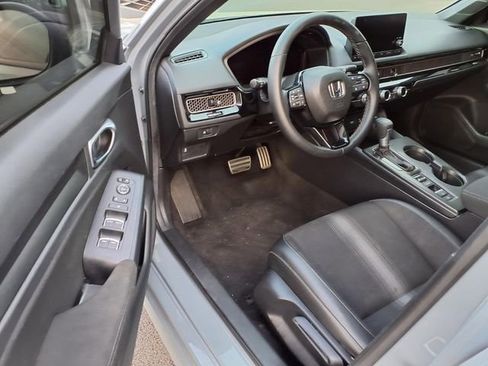 Certified 2025 Honda Civic Sport image 6