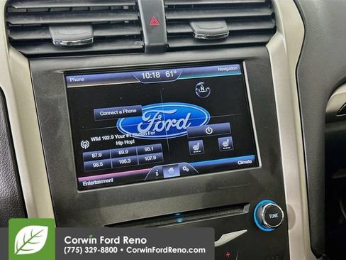 Used 2015 Ford Fusion SE w/ Equipment Group 202A FWD image 15
