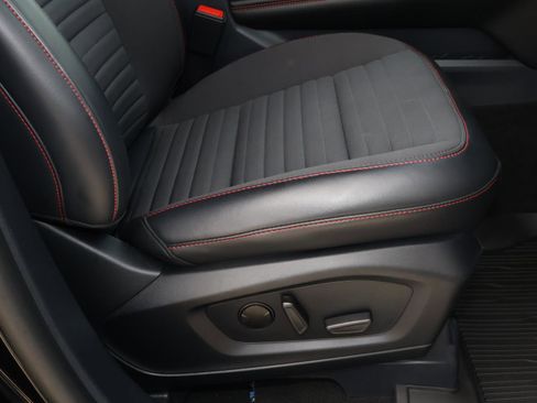 Used 2025 Ford Explorer ST-Line image 20