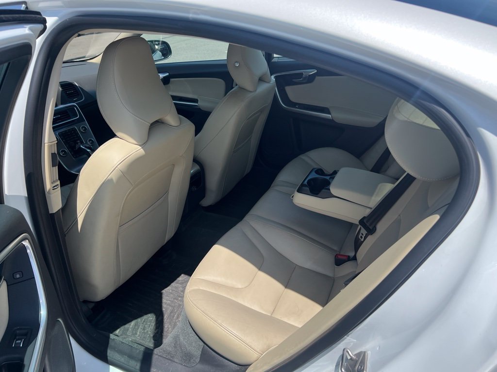 Used 2017 Volvo S60 T5 Inscription AWD/4WD image 11