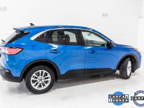 Used 2021 Ford Escape SE image 8