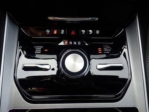 New 2026 Jeep Grand Wagoneer L Limited AWD/4WD image 22
