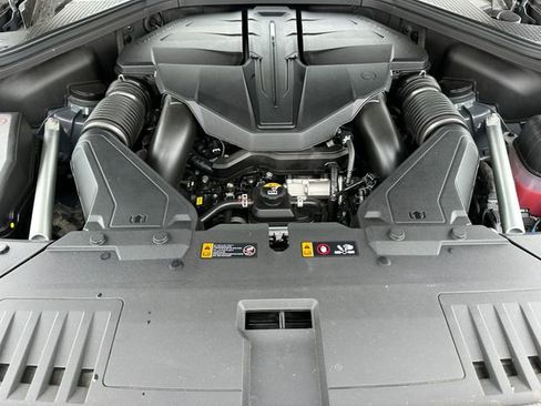 Used 2024 Genesis GV80 3.5T w/ Prestige Package image 9