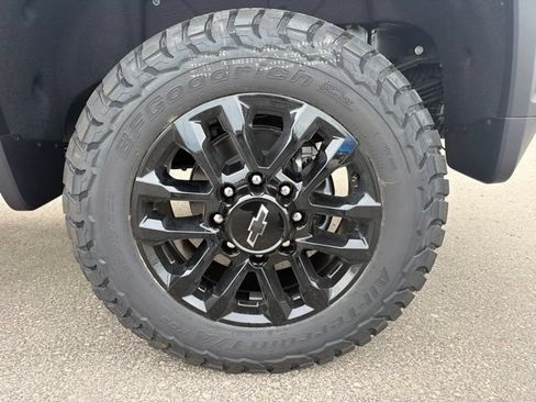 New 2026 Chevrolet Silverado 3500 LT w/ Trail Boss Package AWD/4WD image 12