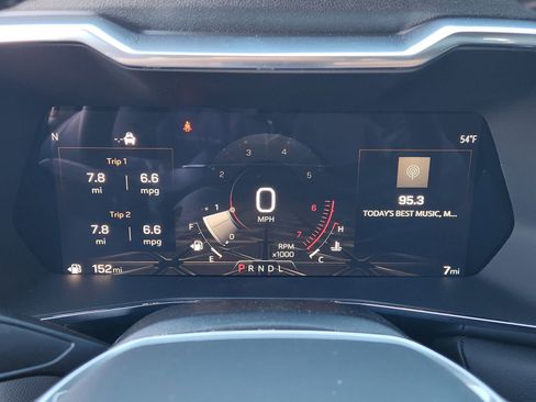 New 2026 GMC Canyon Elevation w/ Convenience Package image 19