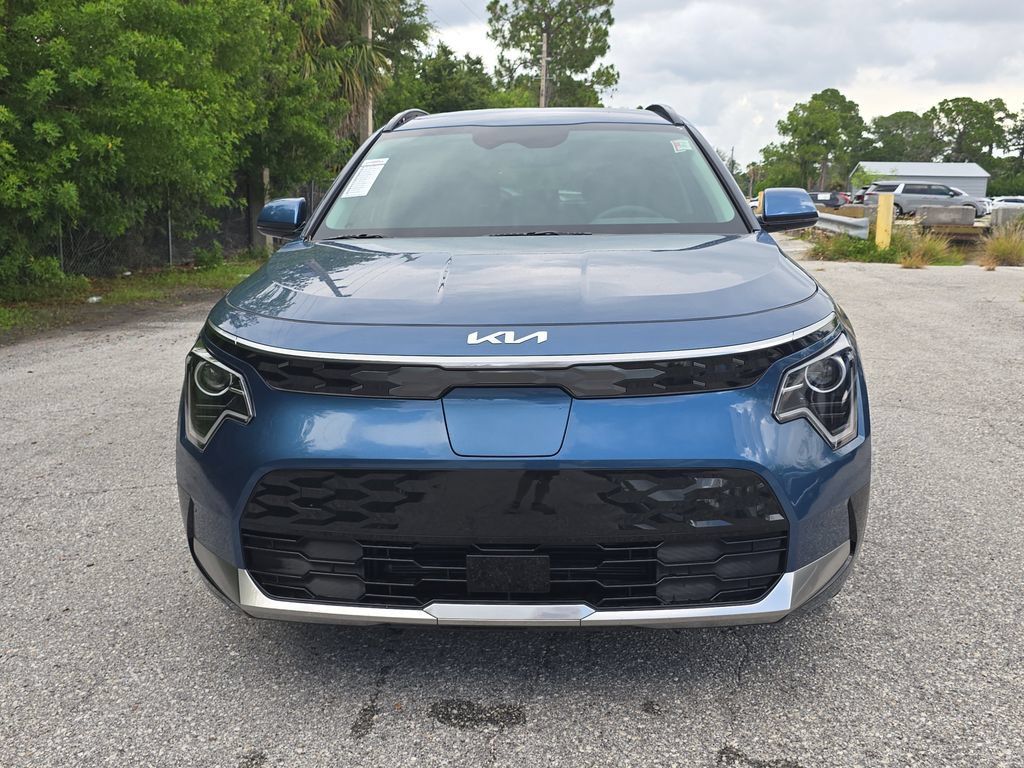New 2026 Kia Niro Wind FWD image 3
