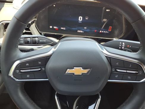 Used 2025 Chevrolet Tahoe Premier AWD/4WD image 27