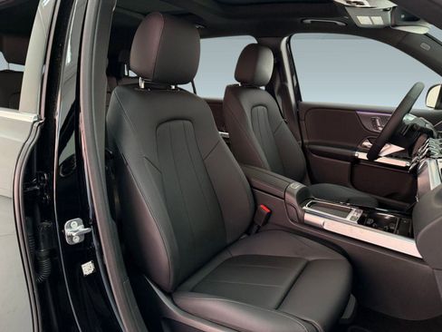 New 2026 Mercedes-Benz GLB 250 image 21