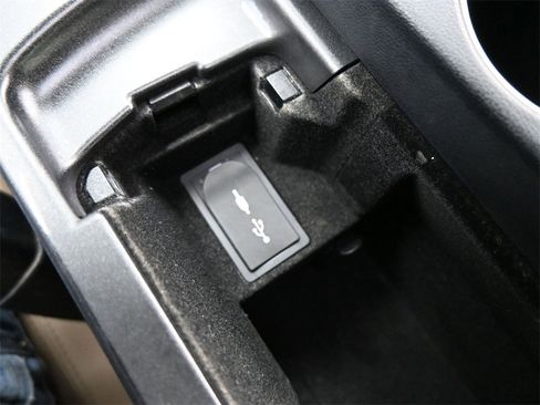 Used 2017 Lexus IS 200t w/ Premium Package image 13