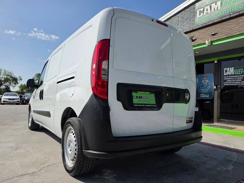 Used 2017 RAM ProMaster City Tradesman FWD image 9