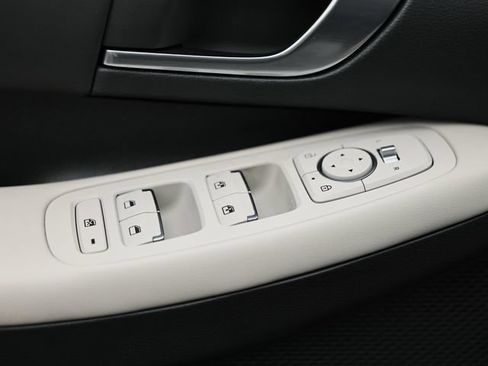 Used 2023 Hyundai Sonata SEL FWD image 16