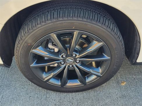 Used 2025 Acura RDX A-Spec image 4