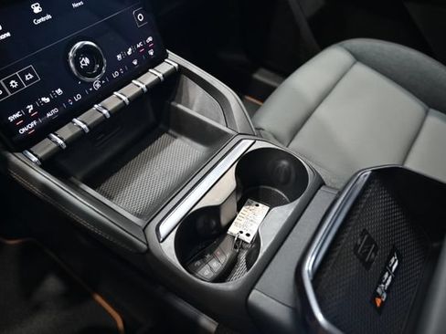 New 2026 GMC Terrain AT4 w/ Convenience Package III AWD/4WD image 18