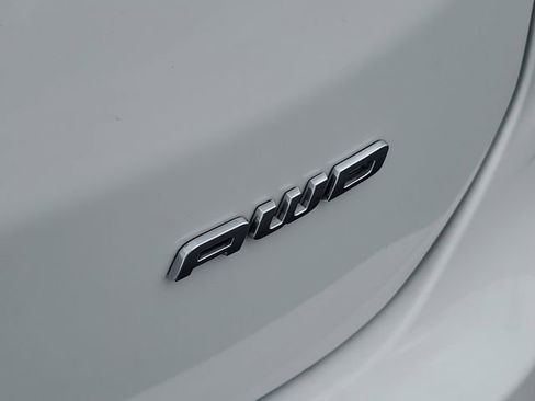 Used 2023 Ford Edge SEL w/ Convenience Package image 6