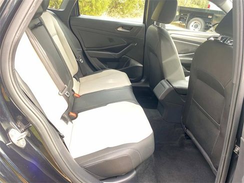 Used 2019 Volkswagen Jetta R-Line image 33