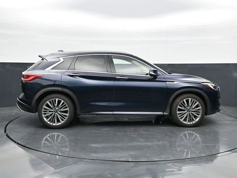 Used 2023 INFINITI QX50 Sensory AWD/4WD image 8