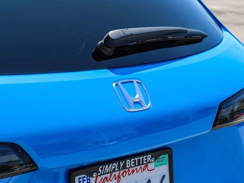 Certified 2026 Honda HR-V Sport image 11