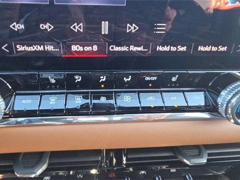 New 2026 GMC Canyon AT4 image 32